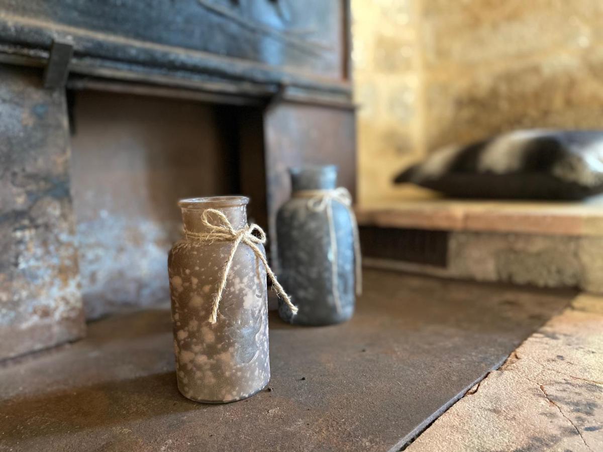 Les Pierres De Tiphaine Montignac-Lascaux Buitenkant foto